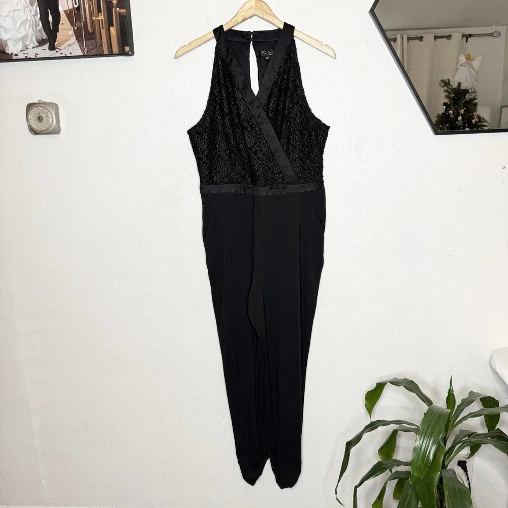 Thalia Sodi‎ Black Sleeveless V-Neck Textured Jumpsuit Women's Medium Holiday